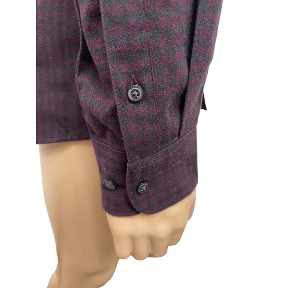 Perry Ellis Men’s Button Down Shirt M Long Sleeves Maroon Checkered Pattern - Picture 5 of 13